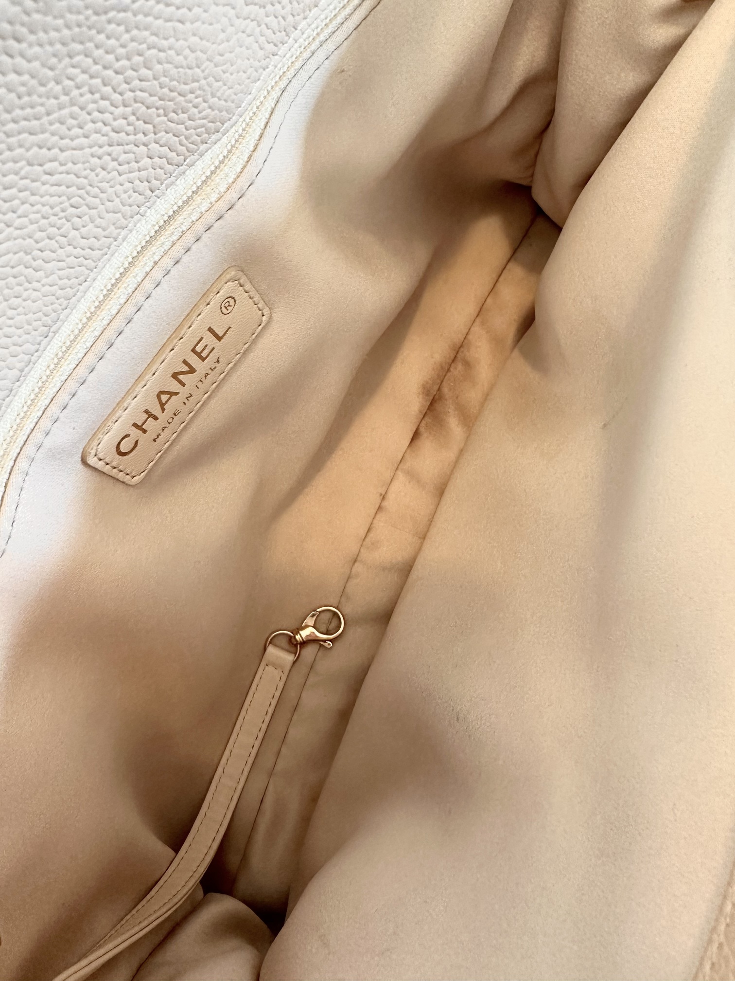 Chanel caviar GST beige - Image 13