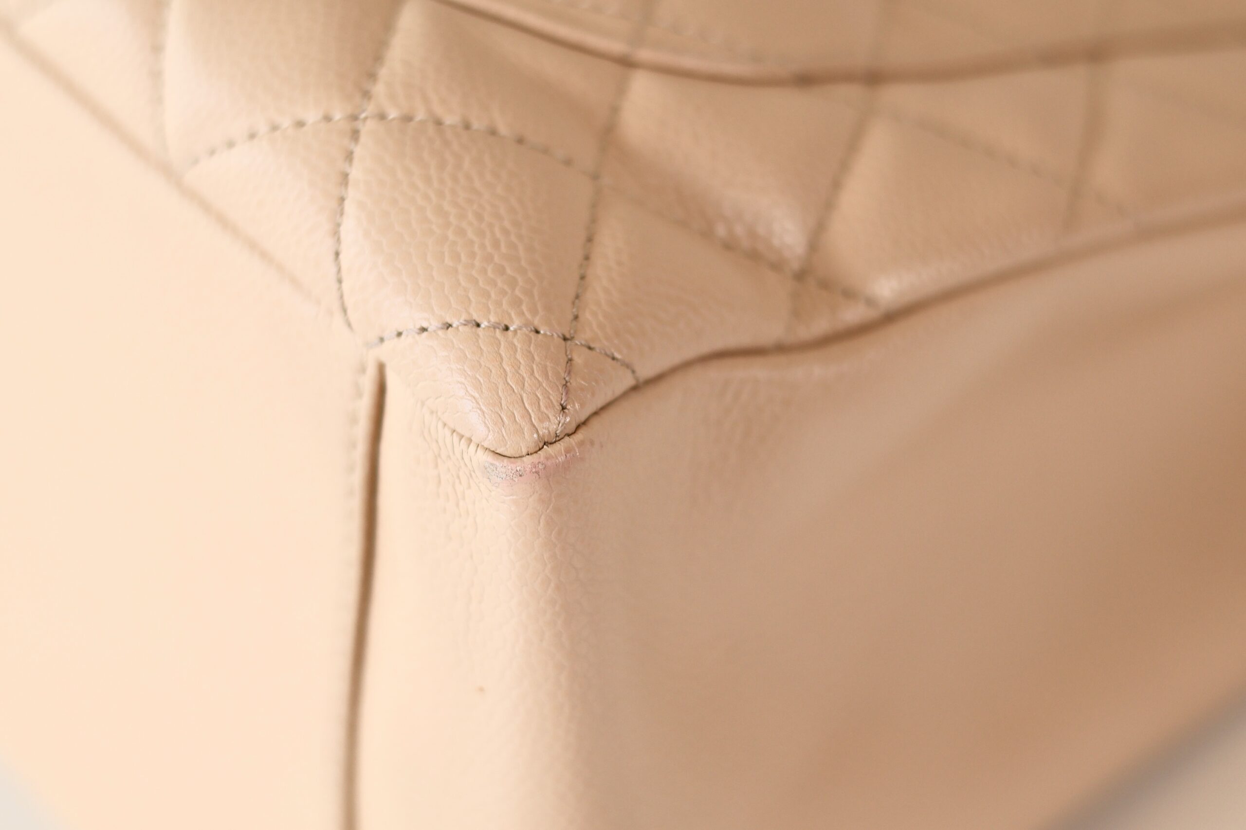Chanel caviar GST beige - Image 11