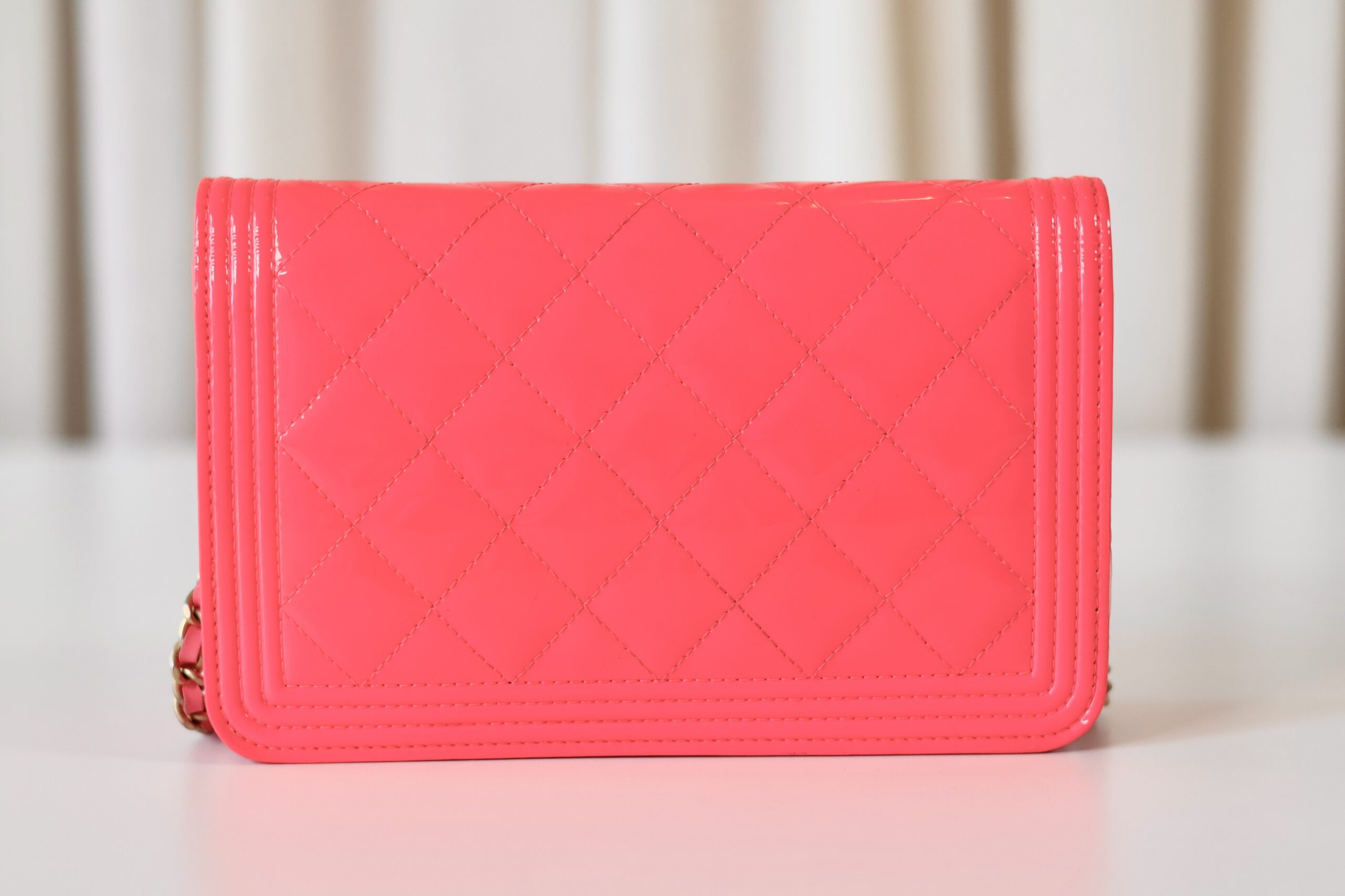 Chanel patent wallet on chain pink - Image 5