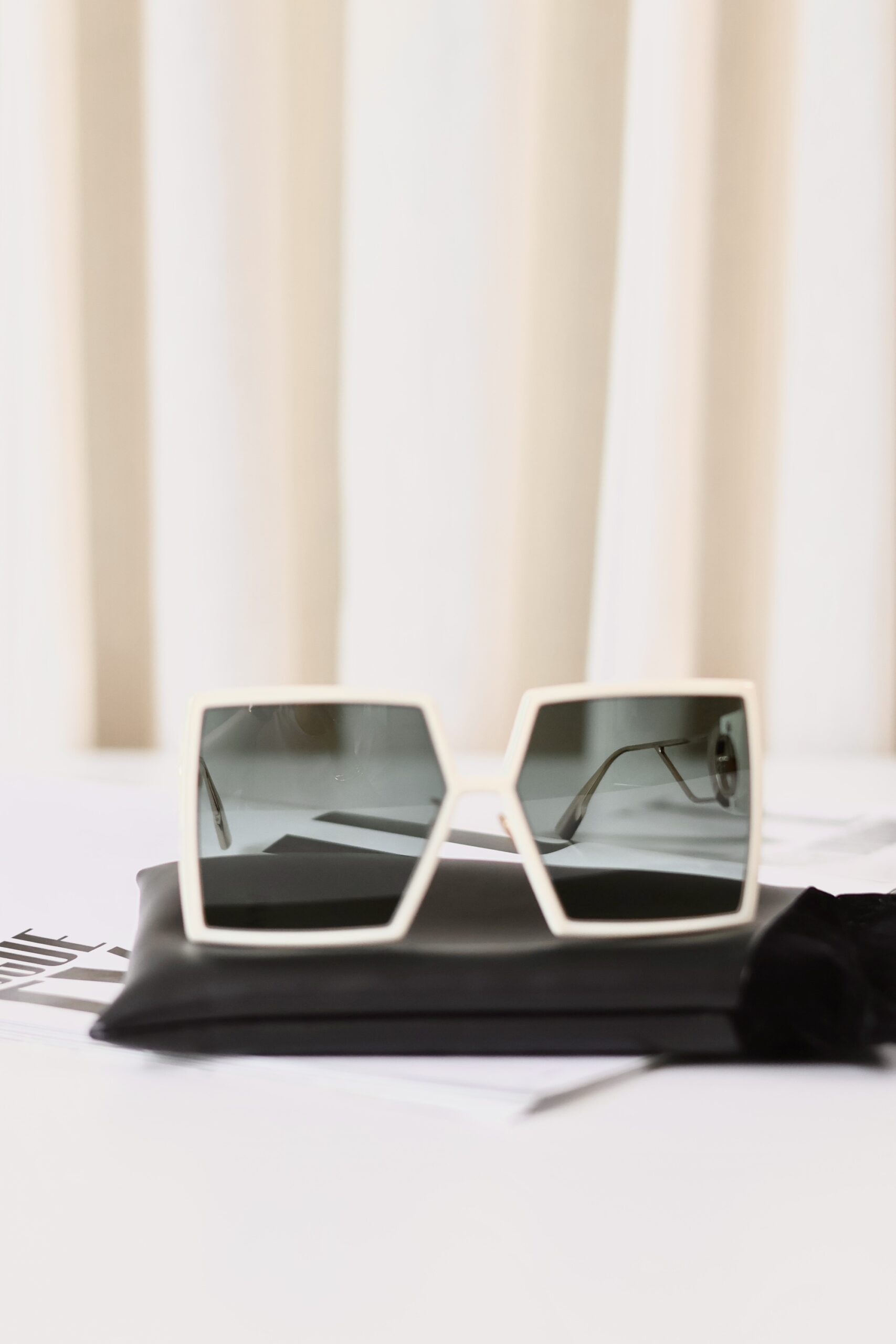 Dior CD sunglasses white