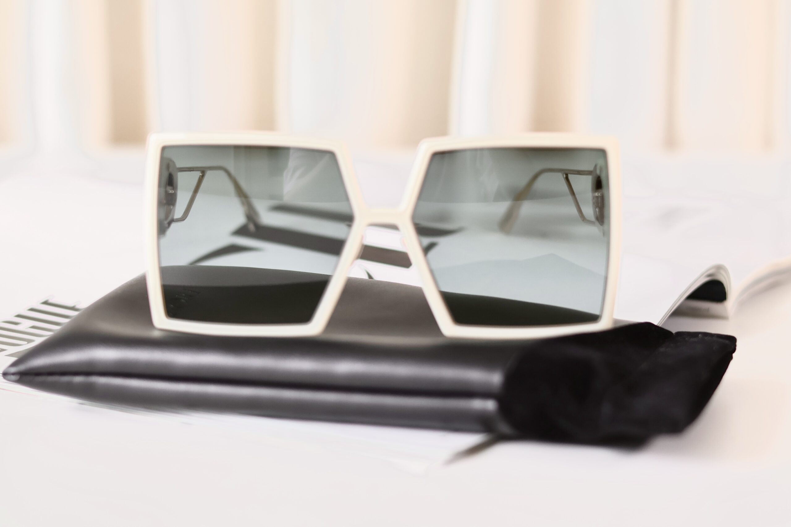 Dior CD sunglasses white - Image 5