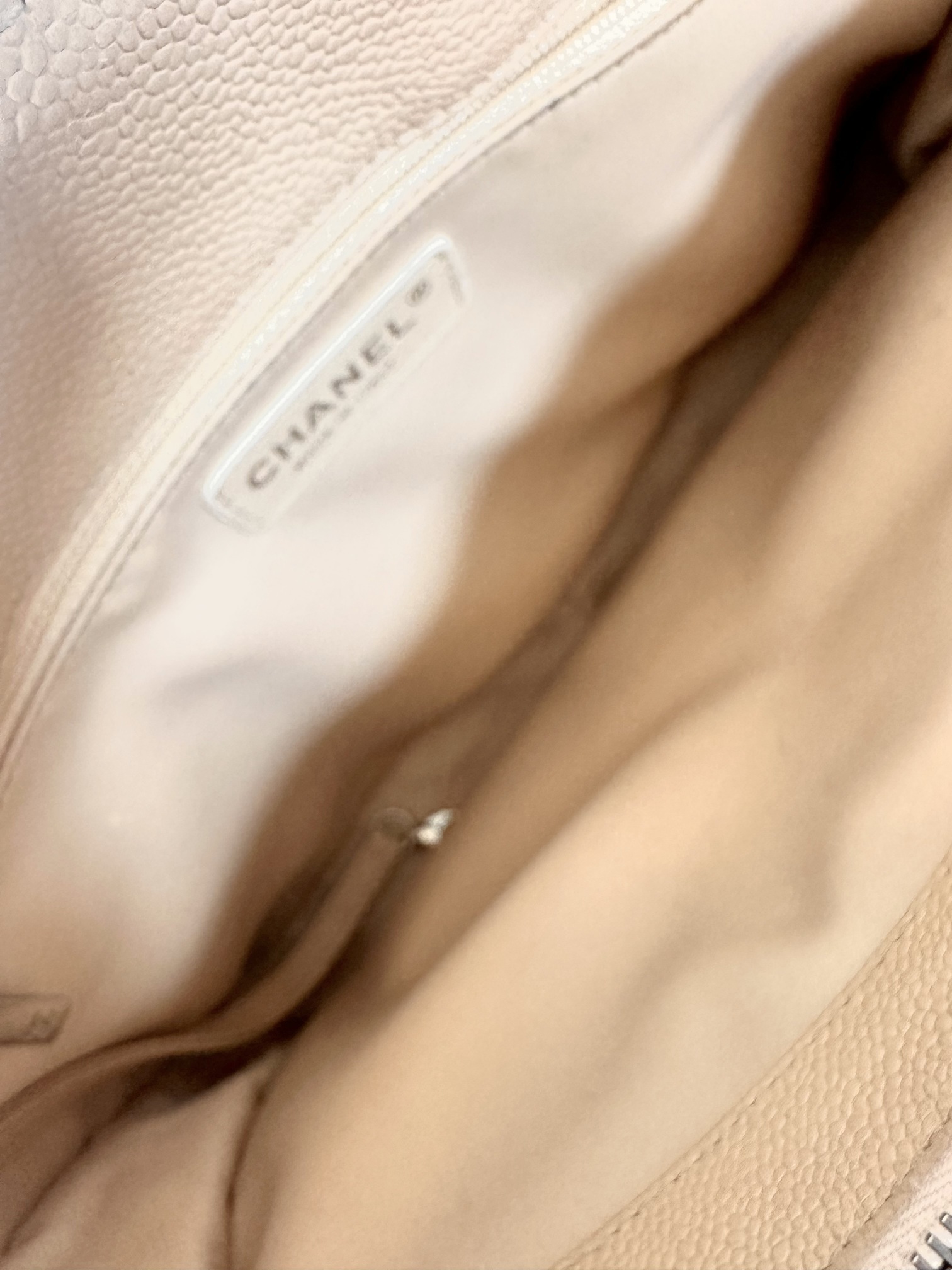Chanel caviar GST beige shw - Image 13