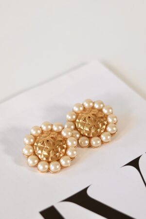 Chanel CC vintage pearl earrings