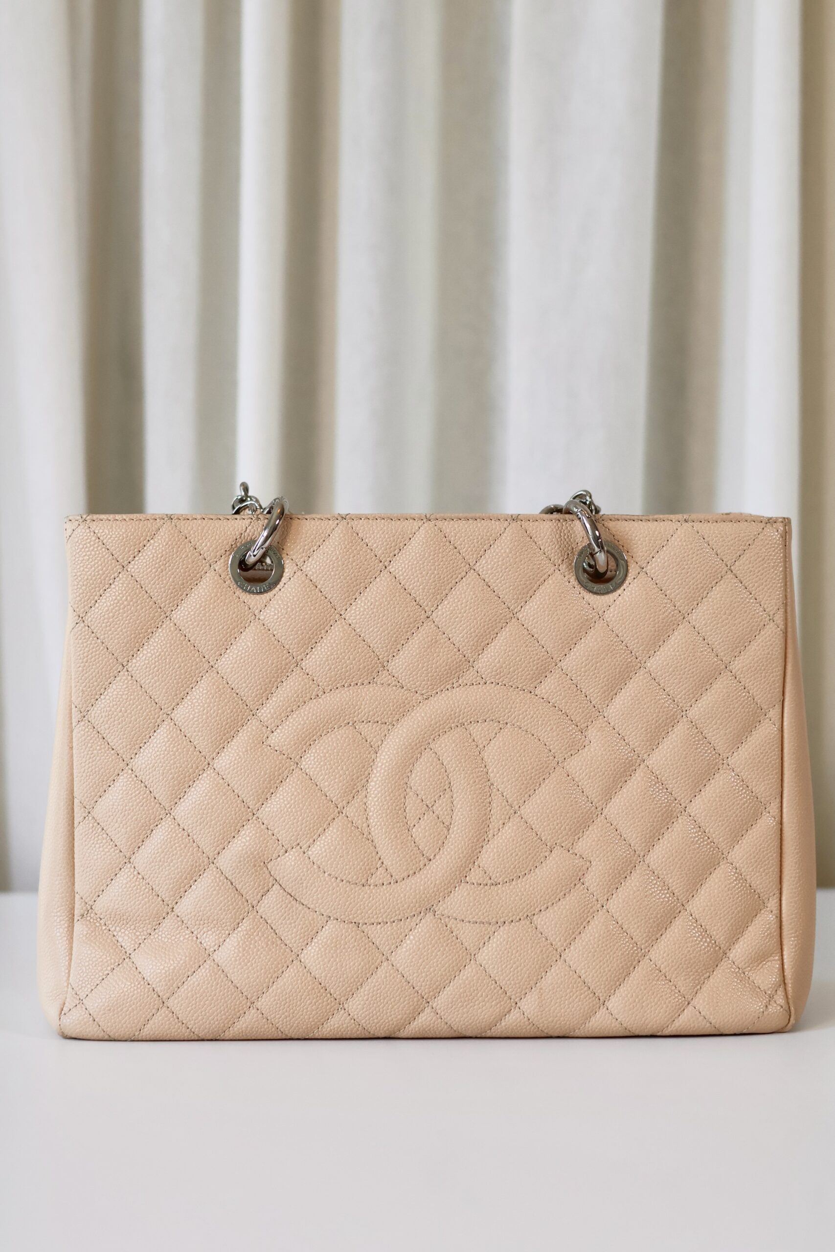 Chanel caviar GST beige shw