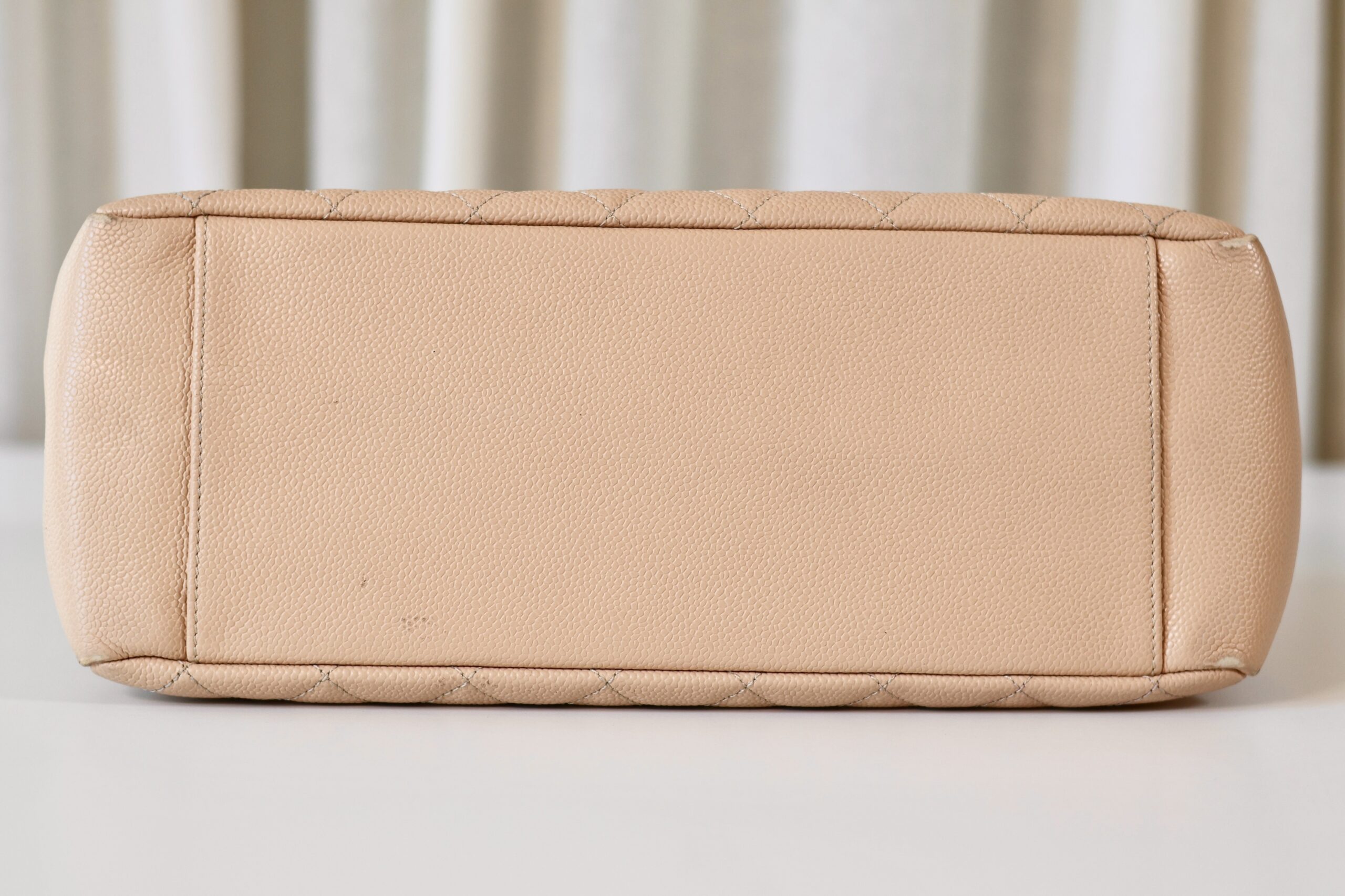 Chanel caviar GST beige shw - Image 7