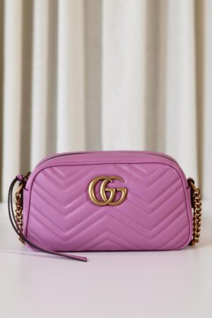 Gucci Marmont camera bag pink
