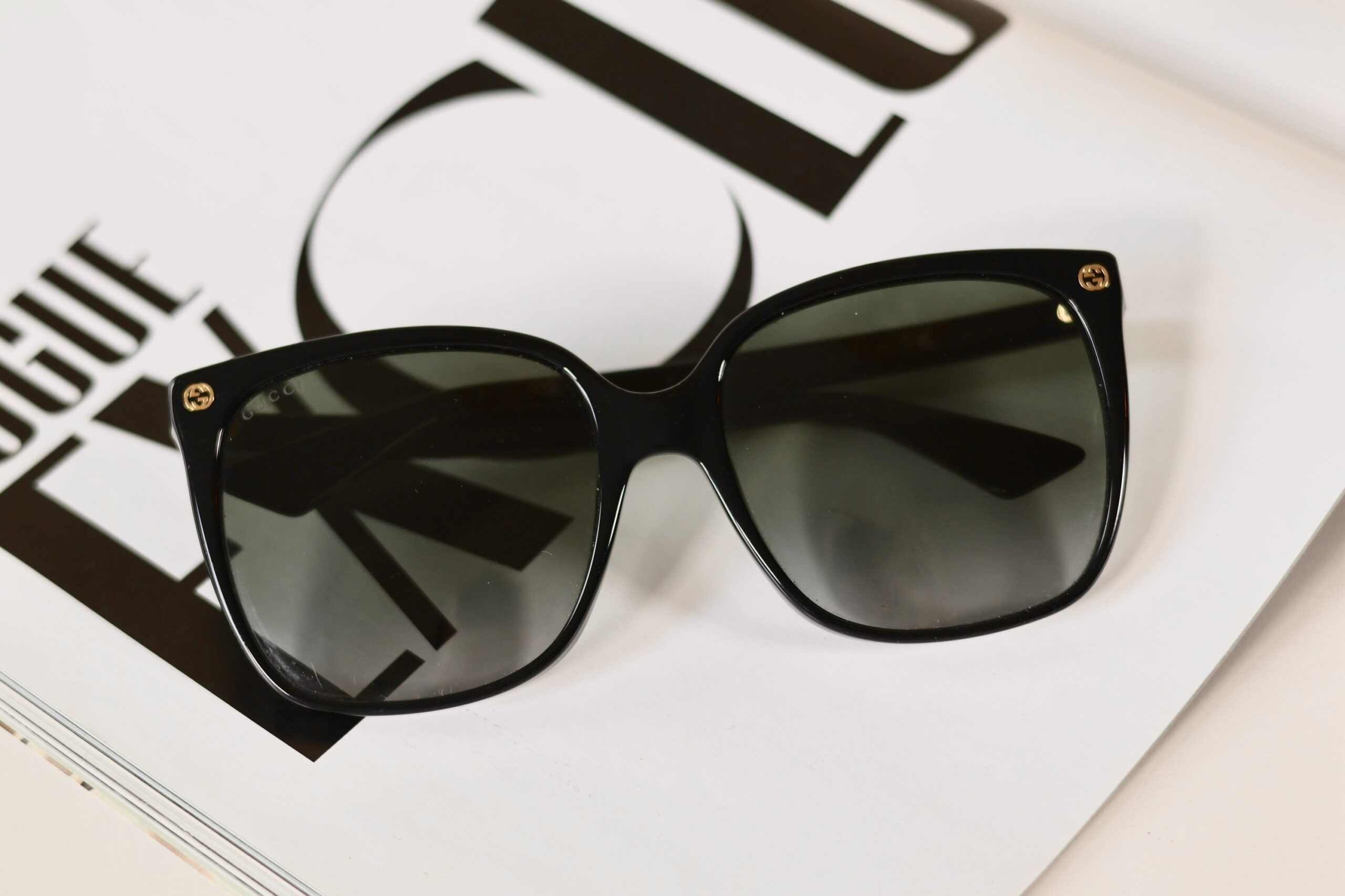 Gucci sunglasses black - Image 2