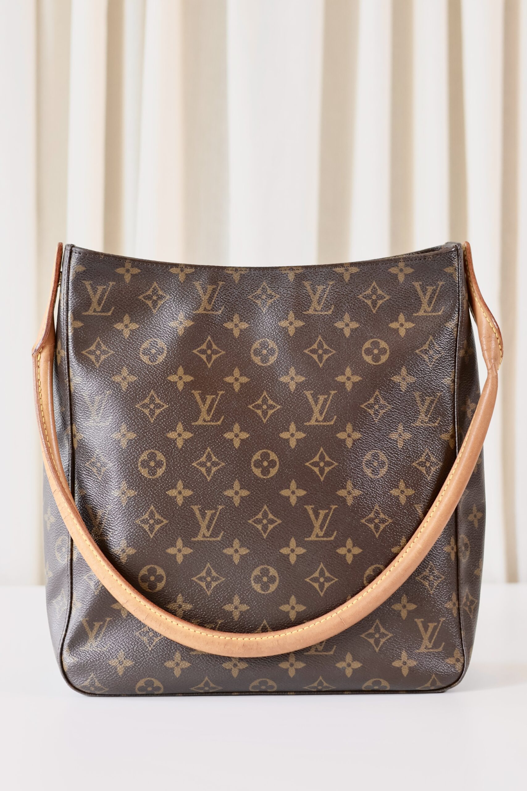 Louis Vuitton Looping GM