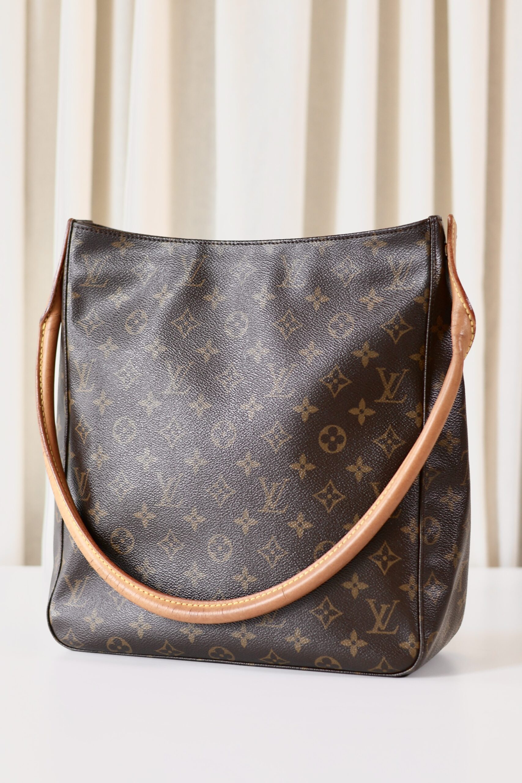 Louis Vuitton Looping GM - Image 2