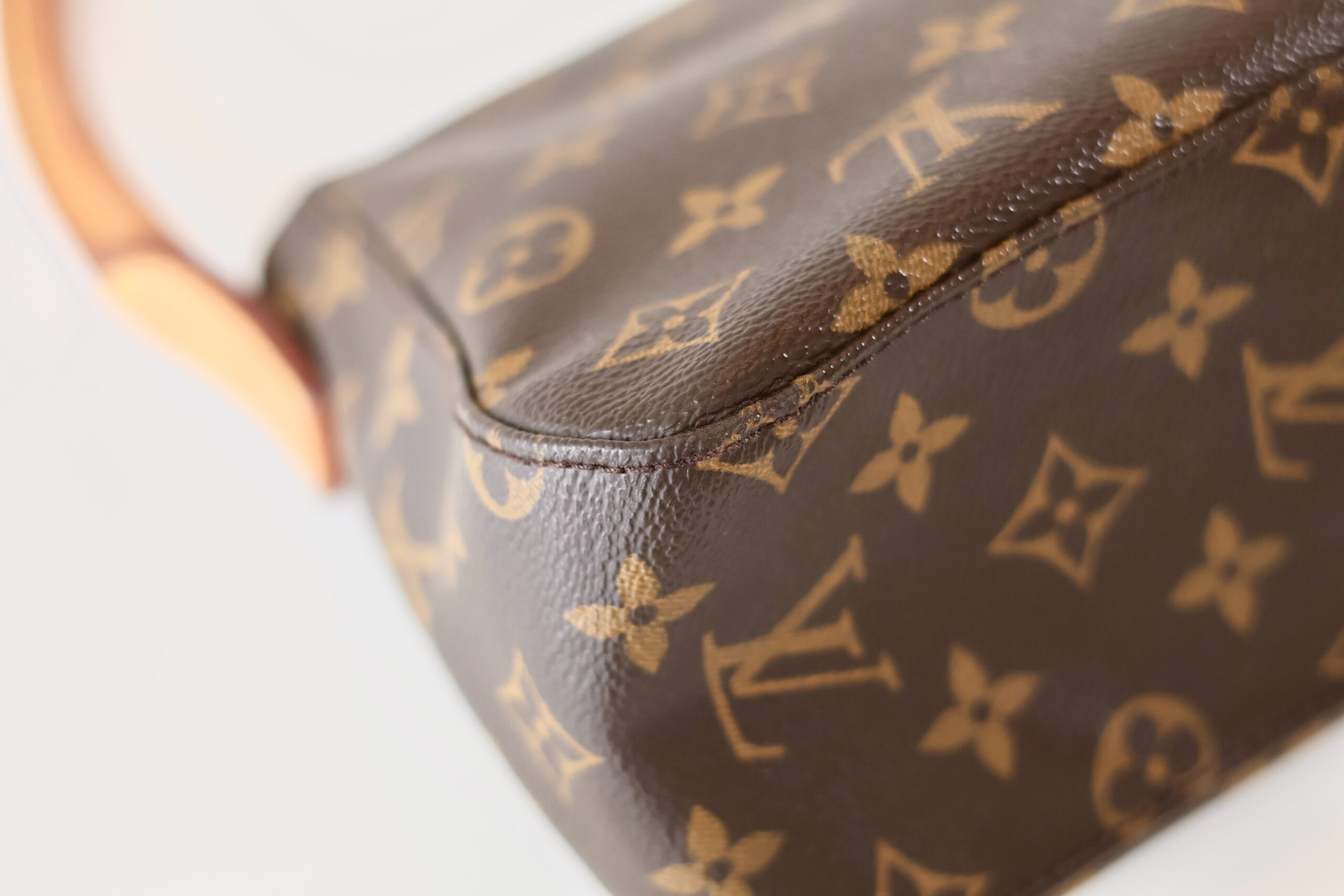 Louis Vuitton Looping pm - Image 9